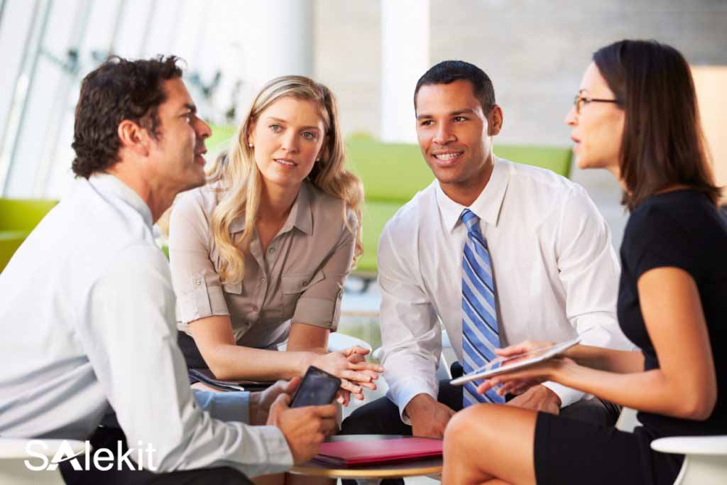 cach gioa tiep voi khach hang