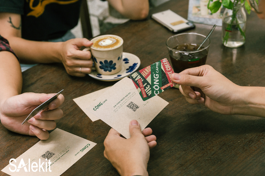 cach thu hut khach hang den quan cafe