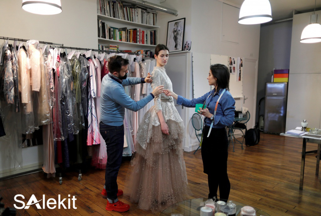 cach thuyet phuc khach hang mua quan ao