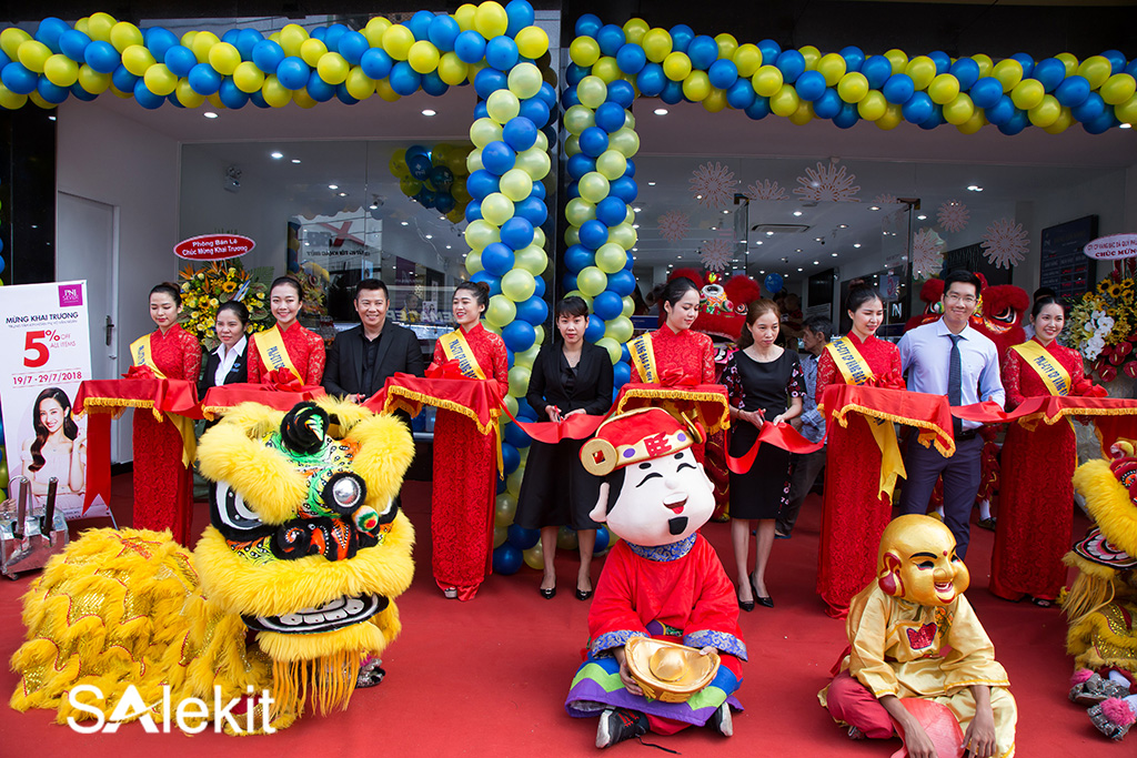 khai truong cua hang can lam gi