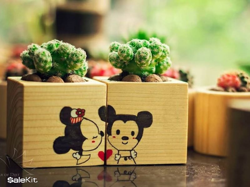 Kinh doanh cửa h&agrave;ng lưu niệm