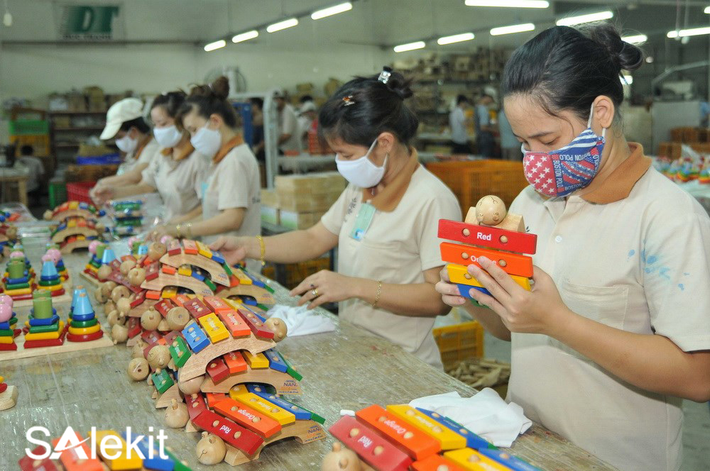 nguon hang do choi tre em