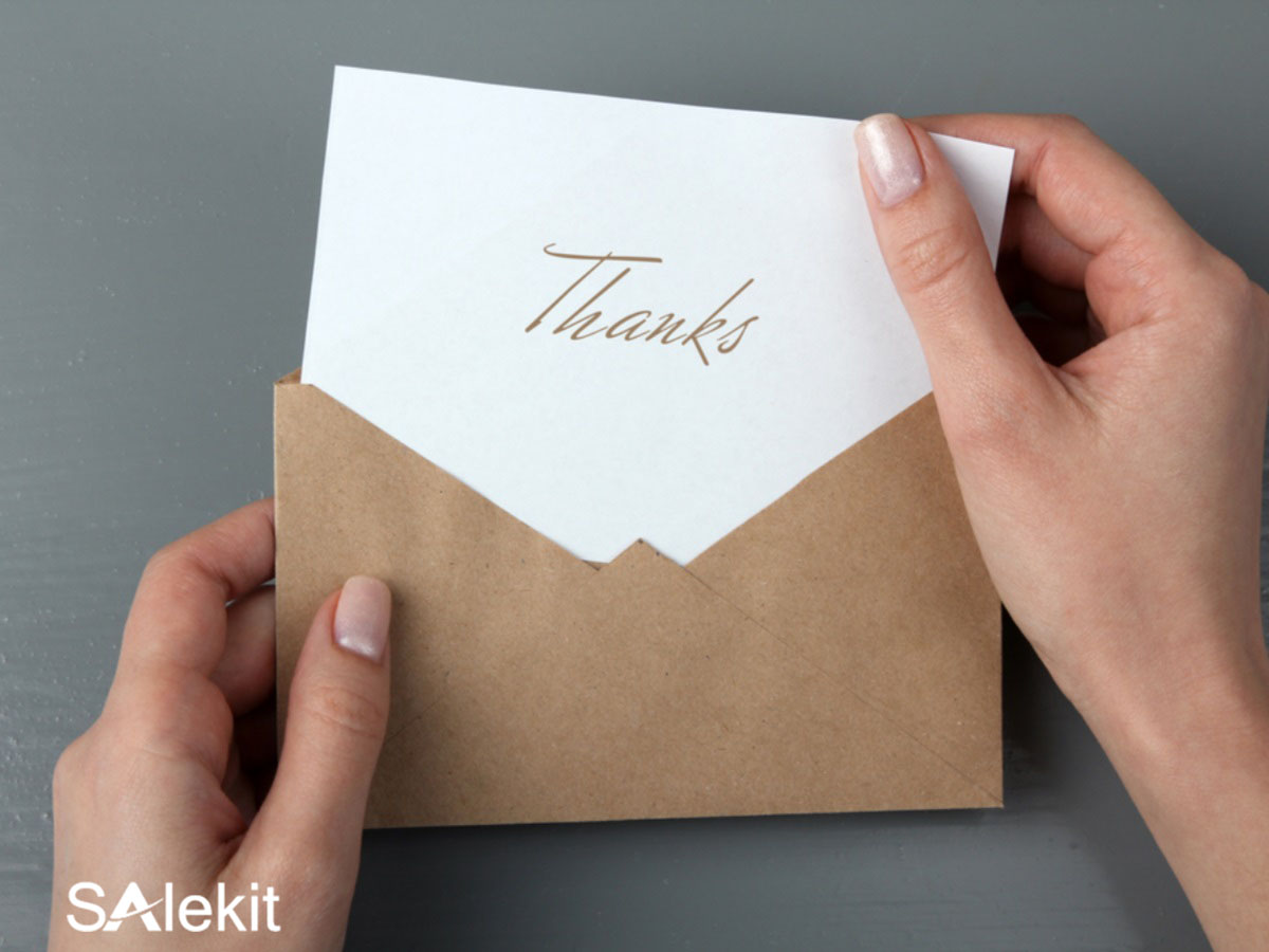 thu cam on khach hang